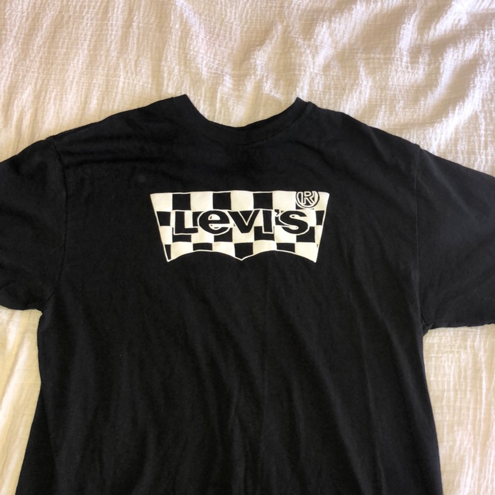 Levi’s Checkered Short Sleeve T-Shirt